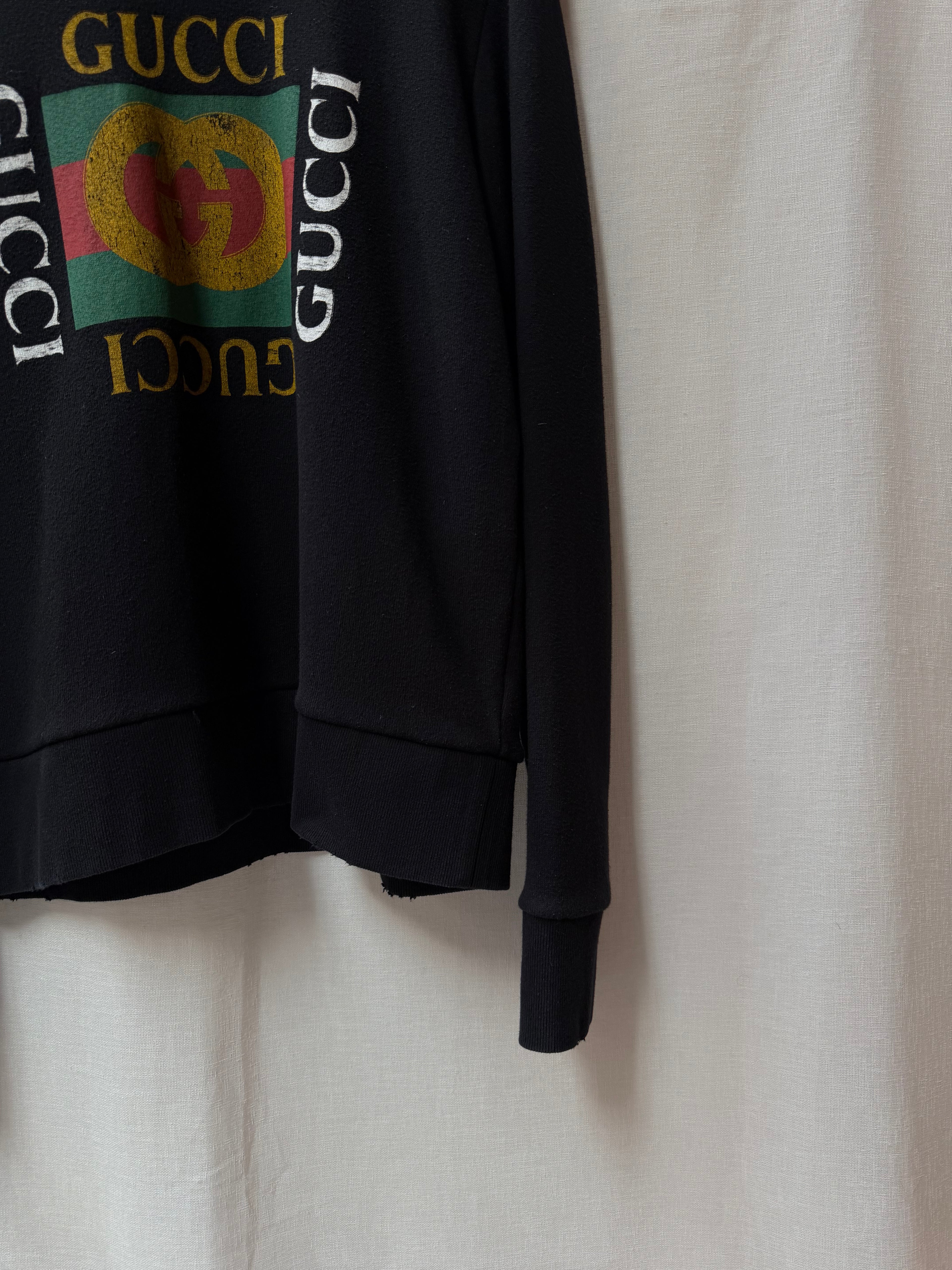 Gucci sweatshirt
