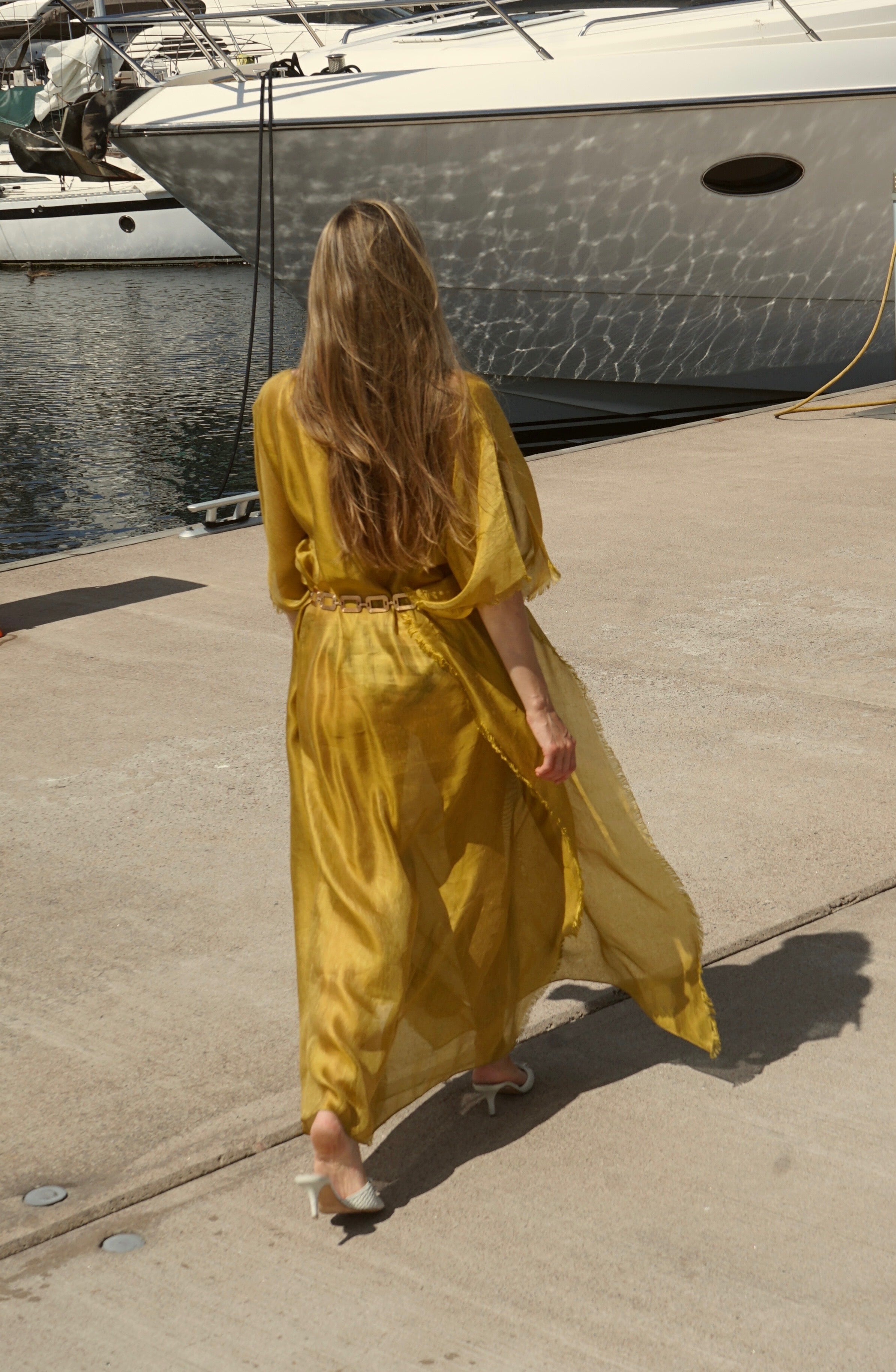 J. Studio kaftan