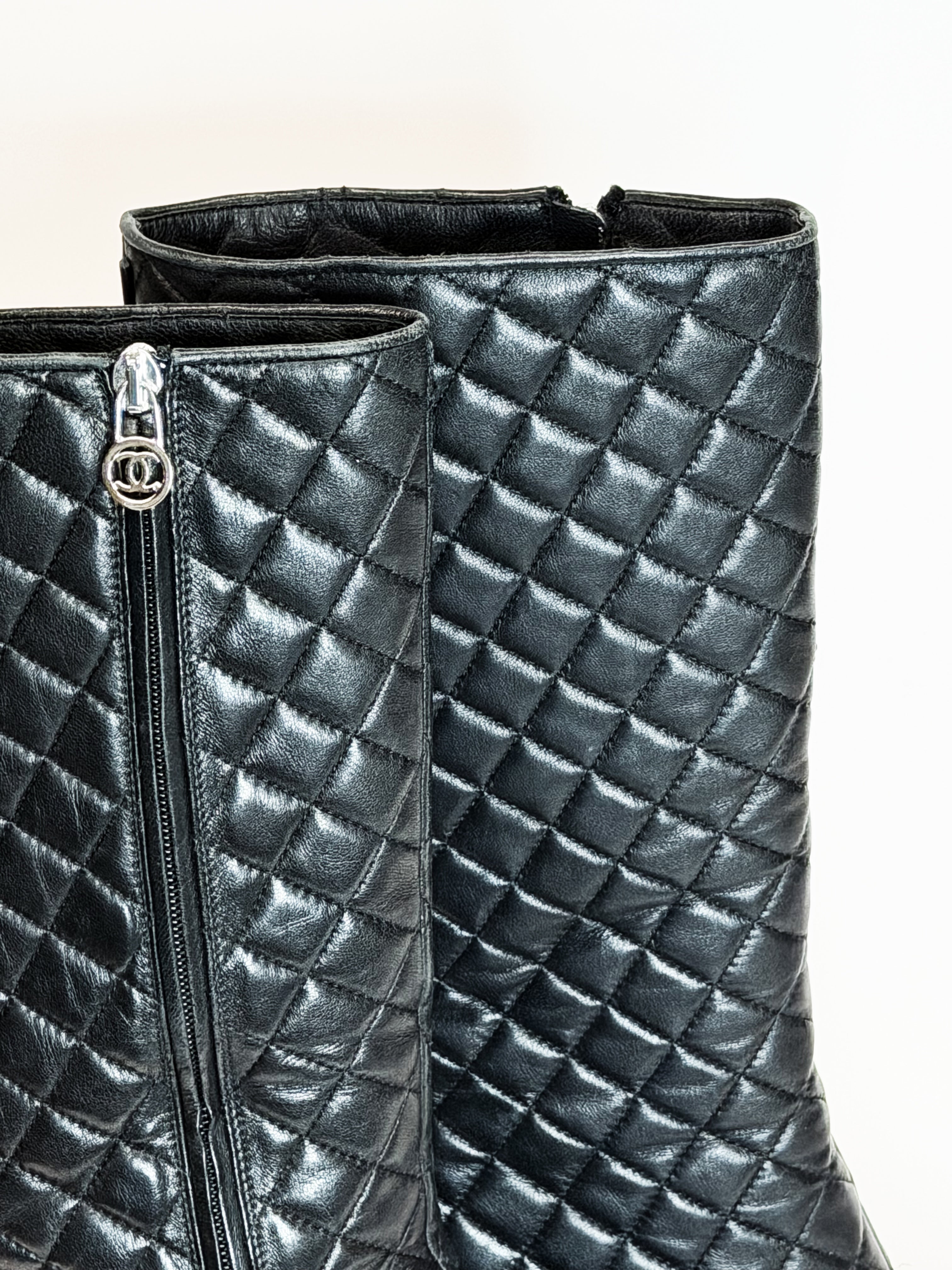 Chanel Boots 41