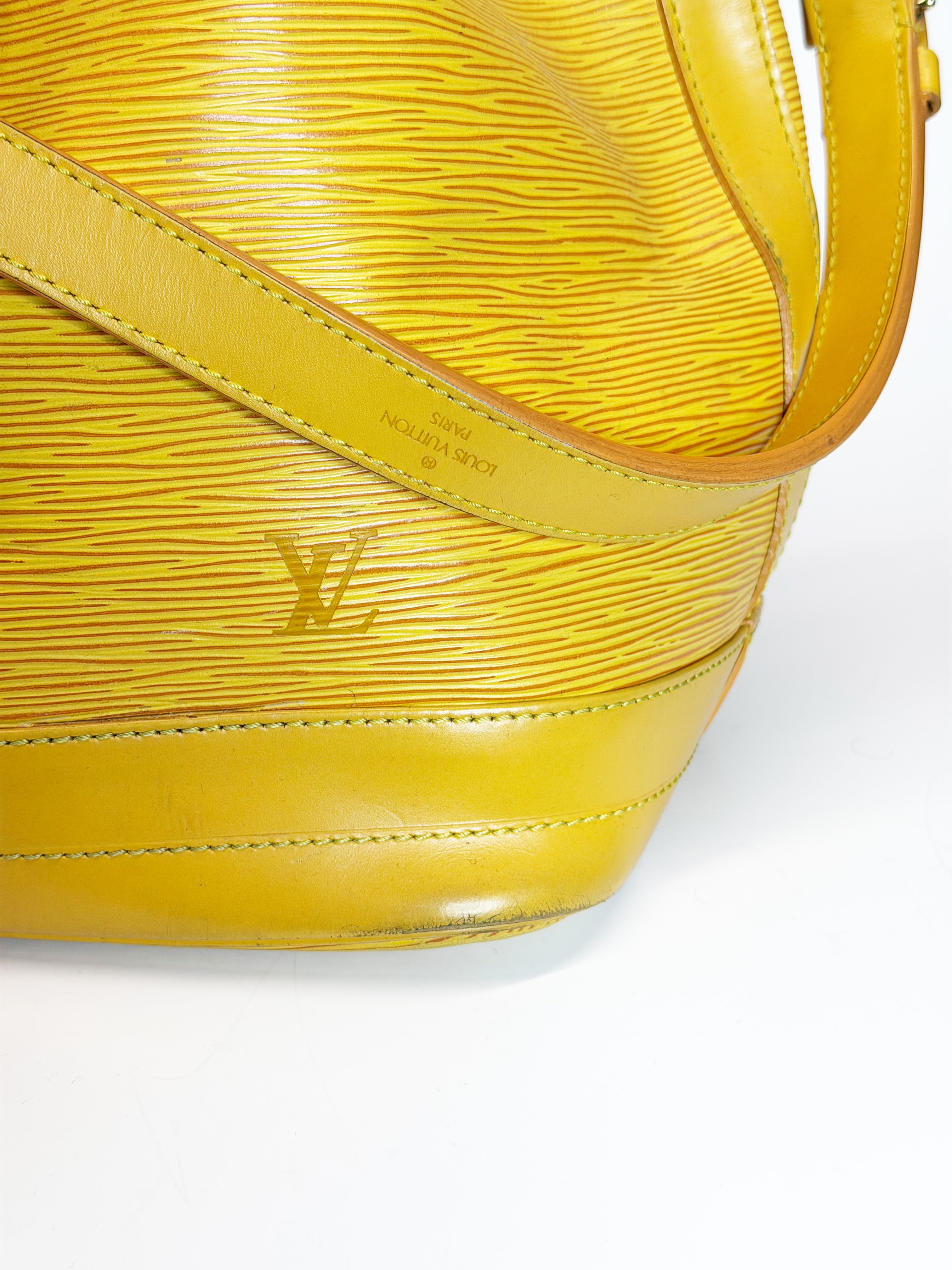 Louis Vuitton Noé Epi Leather Bucket Bag – Yellow